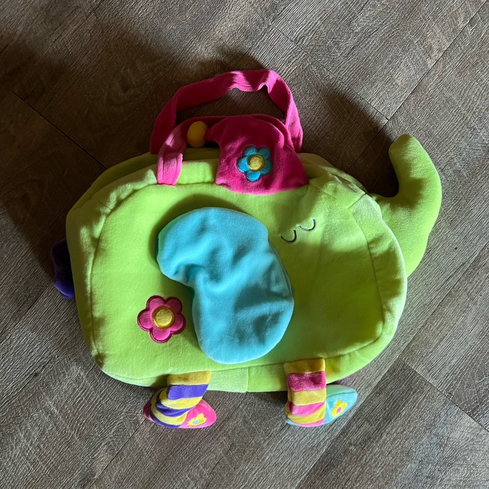 Adorable and unique elephant cloth bag!